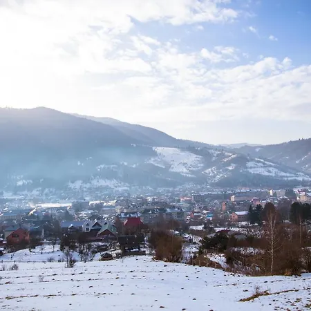 кичера та кичера еко Mizhhirya (Transcarpathia)